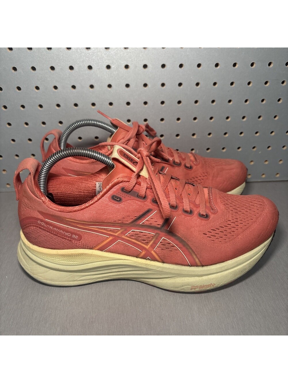 Asics Gel Kayano 32 Running Shoes Womens Sz 10 Dark Pink Sneakers Athletic